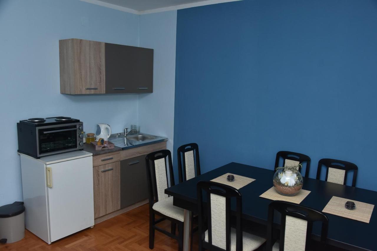 Blue House Apartment Ni Dış mekan fotoğraf