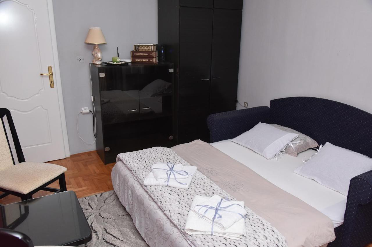 Blue House Apartment Ni Dış mekan fotoğraf