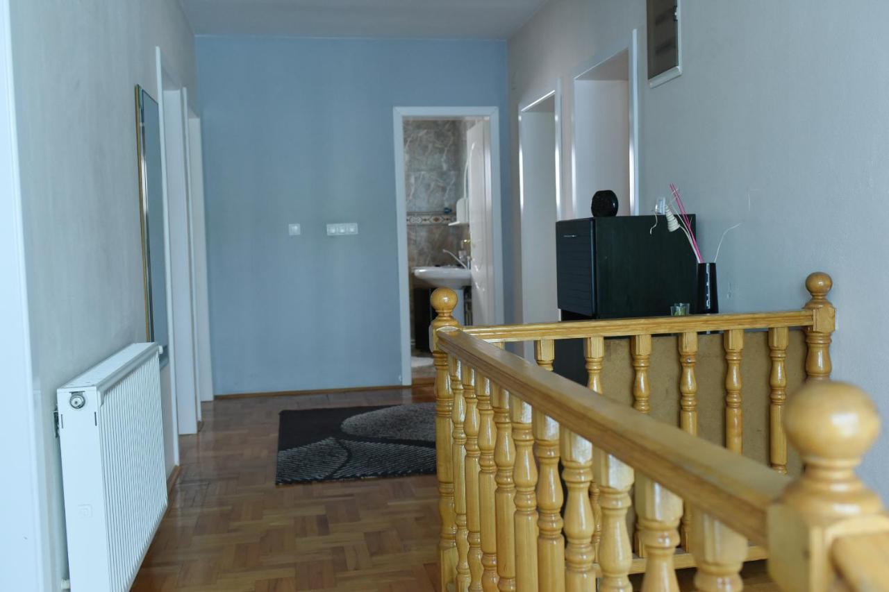 Blue House Apartment Ni Dış mekan fotoğraf